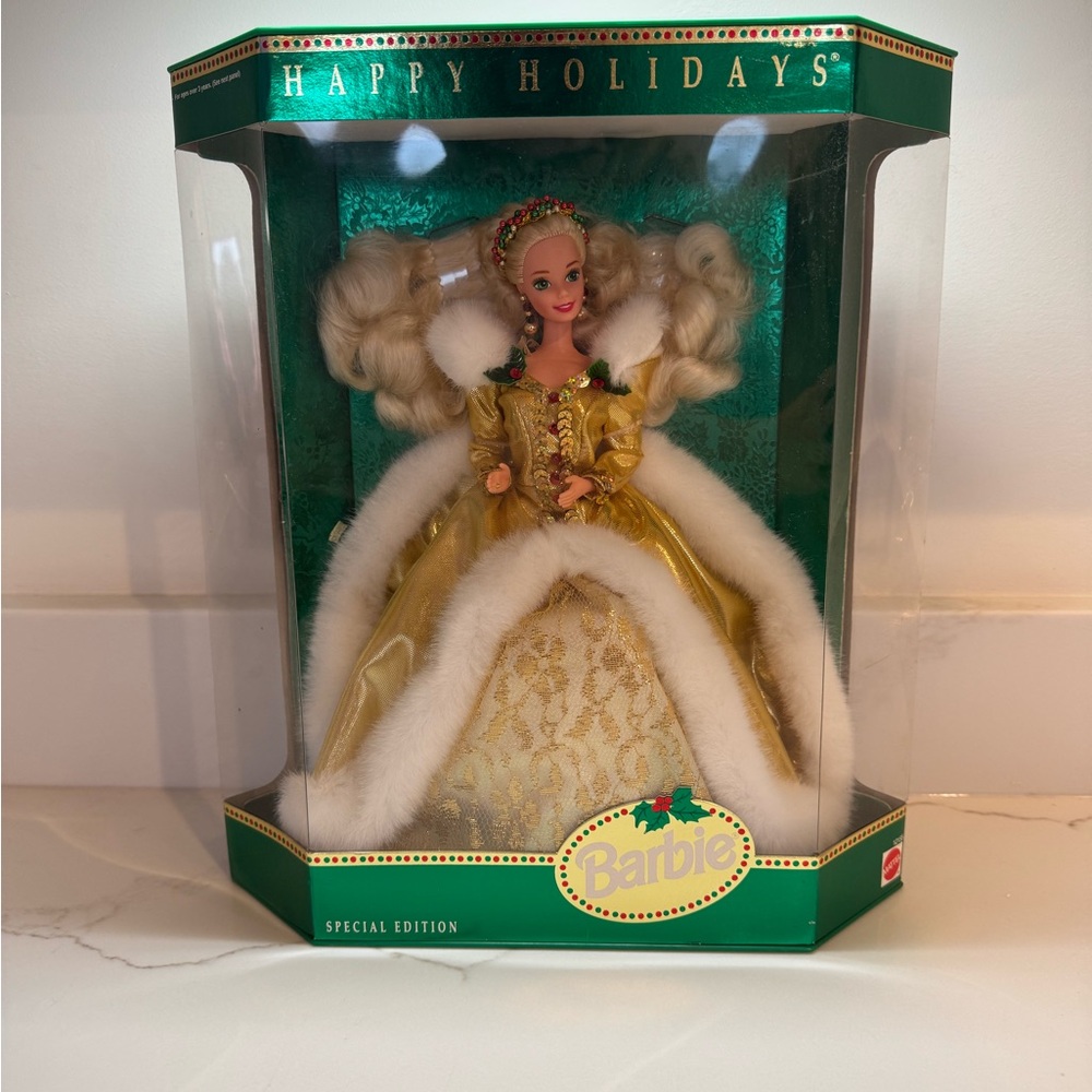 1994 Barbie Holiday Edition Doll - Rare Find. Misprint Eye Color.